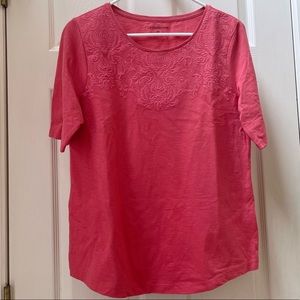 Croft and Barrow Coral Short Sleeve Scoop Neck Top with embroidery size M